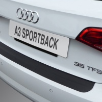 RGM ochrann� plast hrany zadn�ho n�razn�ku Audi A3 (8V) Sportback Facelift v�etn� S-Line/S3/RS3 -- rok v�roby 05/2016-04/2020
