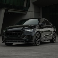 Oneway přední spoiler lesklá černá Audi Q8 S-Line / SQ8 MK1 -- rok výroby 2018-23 Oneway přední spoiler lesklá černá Audi Q8 S-Line / SQ8 MK1 -- rok výroby 2018-23