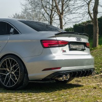 Oneway zadn� bo�n� difusory Audi A3 (8V) Sedan Facelift -- rok v�roby 2016-20 - leskl� �ern�