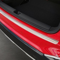 Kryt prahu zadn�ch dve�� Audi Q2 Facelift -- od roku v�roby 2020-