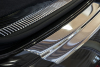 Kryt prahu zadn�ch dve�� (na n�razn�k) Audi Q7 II/ S-line -- od roku v�roby 2015- / 2019- / 2024-
