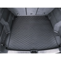 Rigum p�esn� gumov� koberec do kufru Audi Q5 / Q5 Sportback -- od roku v�roby 2025-